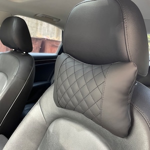 車用ネックピローヘッドレスト 全車シート対応 1個。