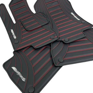 Individuelle Automatten - Personalisierte Leder-Fußmatten - Handgefertigtes Autozubehör - Passgenau für alle Fahrzeuge - Premium Car Interior Upgrade