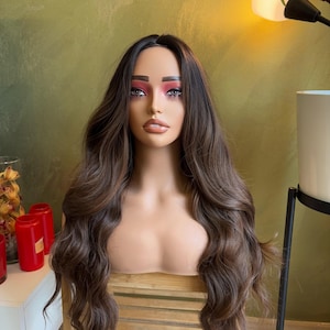 ロングウェーブダークブラウンTパートレースフロントウィッグナチュラルな女性用ウィッグ