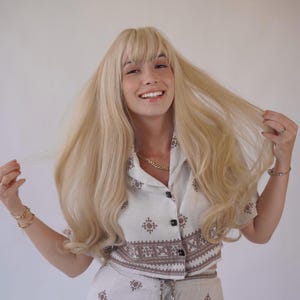 Golden Blonde Wavy Natural Wig with Bangs Cosplay Wig Halloween Costume Wig UK Stock