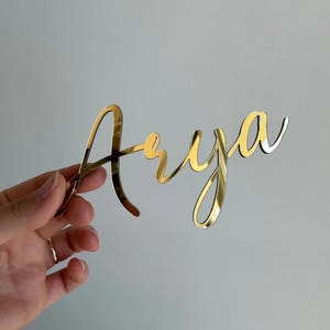 Cartello con nome personalizzato in specchio acrilico / Cartello con nome glitterato personalizzato / Arte murale personalizzabile per la cameretta dei bambini / Decorazione per la cameretta dei bambini / Opzioni di font multiple