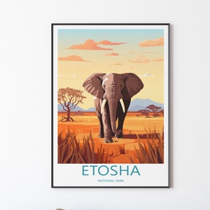 Könnte beinhalten: Ein gerahmter Kunstdruck mit einer stilisierten Illustration eines Elefanten im Etosha-Nationalpark. Das Kunstwerk zeigt eine warme Farbpalette aus Orange, Braun und Blau, mit dem Text "ETOSHA NATIONAL PARK" am unteren Rand.