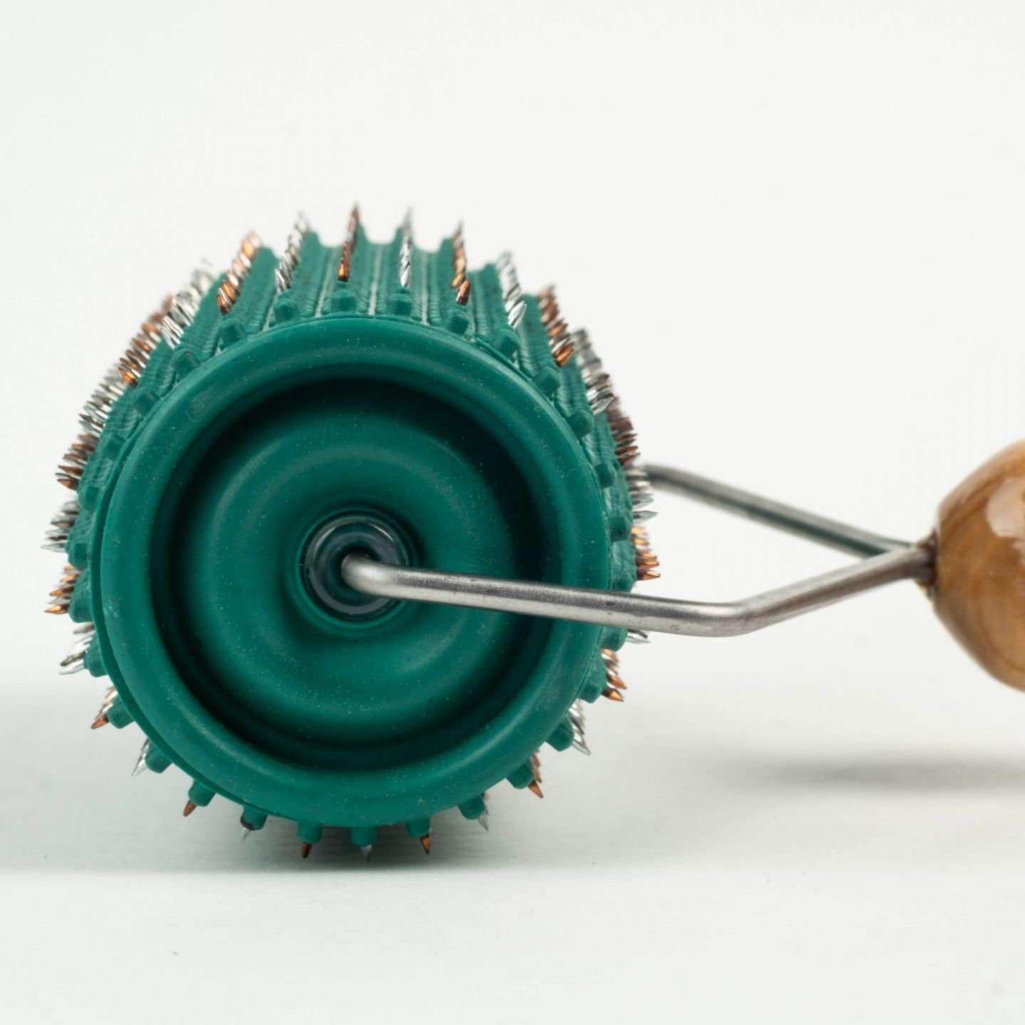 リャプコ (Lyapko)　 ニードルローラー　 ハリハリローラー リャプコ ニードル ローラー lyapko ハリハリ システマ 鍼