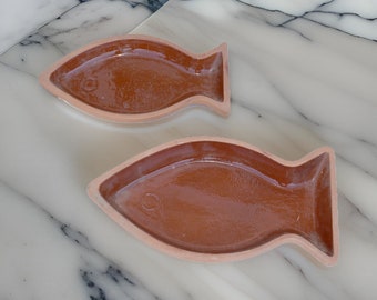 ceramic pottery fish plate