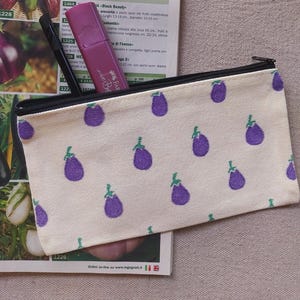 Estuche para lápices de berenjena