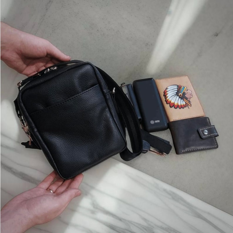 DIY Man Shoulder Leather Bag Pattern Create Your Stylish Crossbody Satchel at Home Instant Download zdjęcie 2