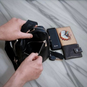 DIY Man Shoulder Leather Bag Pattern Create Your Stylish Crossbody Satchel at Home Instant Download zdjęcie 3