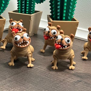 3D Printed Pug Figure – Poseable, Articulated Dog Toy, Funny Desk Decor, Unique Gift for Dog Lovers Collectors