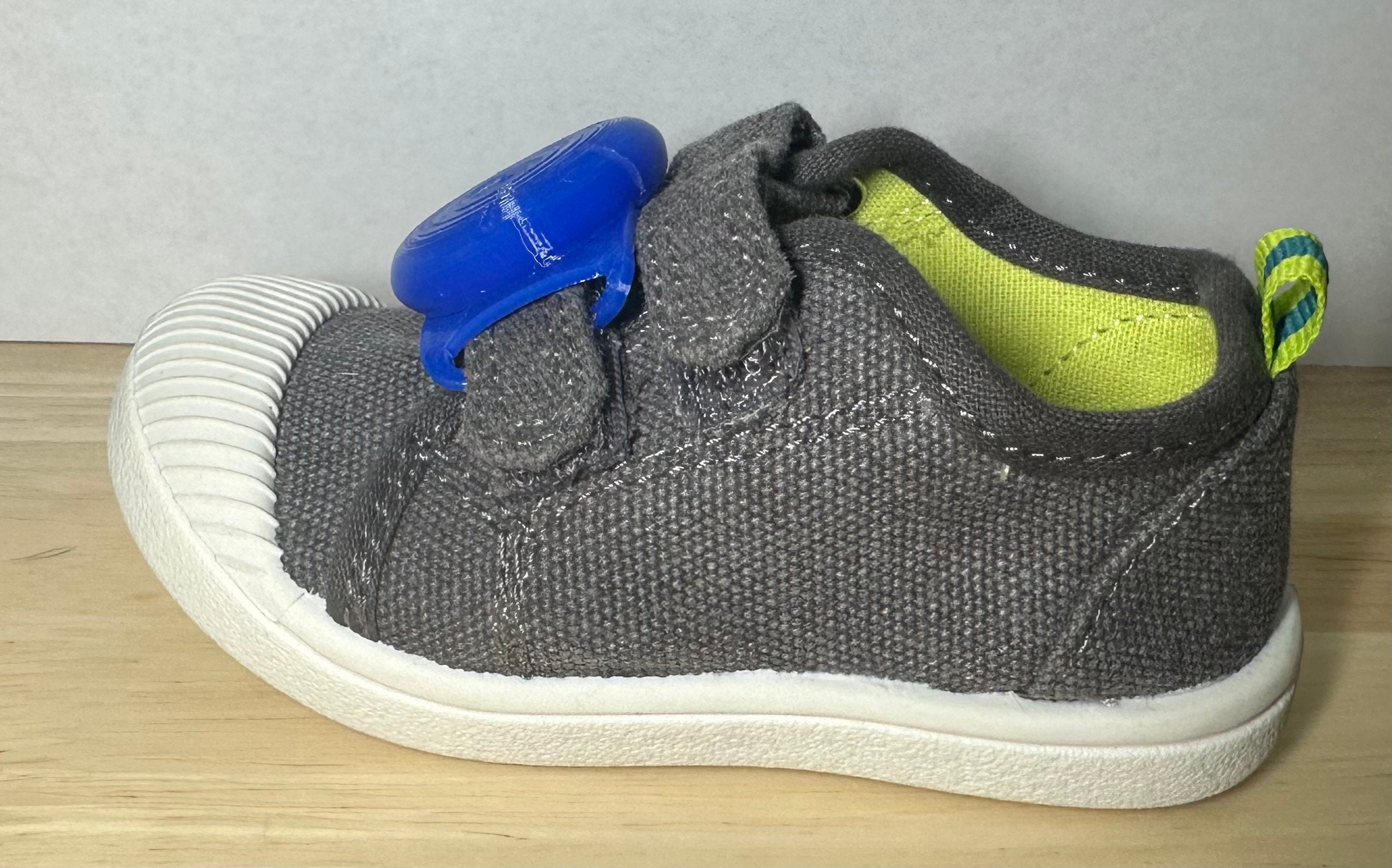 AirTag Kids Shoe Toddler AirTag Shoe Holder Smart Safe AirTag Child
