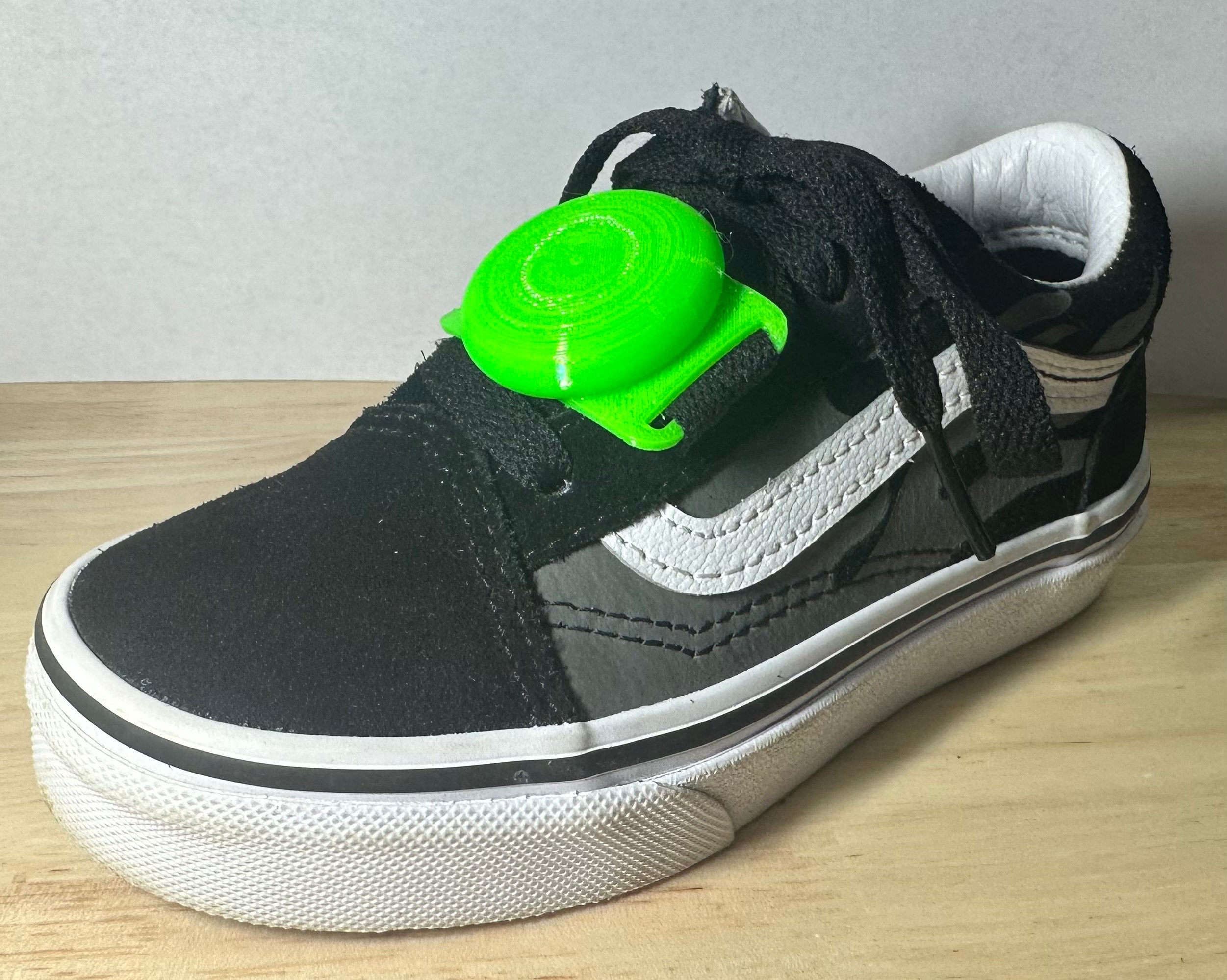 AirTag Kids Shoe Toddler AirTag Shoe Holder Smart Safe AirTag Child