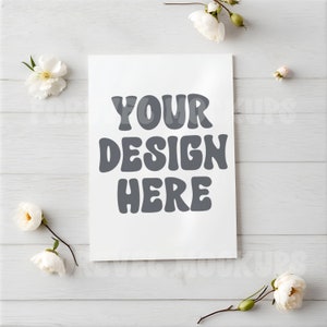 Mockup JPEG della scheda, Mockup piatto, Stile Boho, Mockup del biglietto di auguri bianco 5x7, Mockup JPEG del biglietto di compleanno, Mockup dell'invito, Mockup di Pasqua