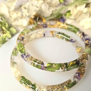 Resin Floral Bangle Bracelet