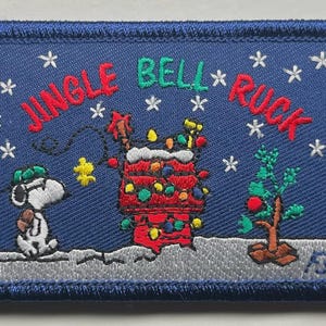 Snoopy Jingle Bell Ruck - Peanuts Christmas Lights Charlie Brown - Gestickter 2x3 Haken und Schleife