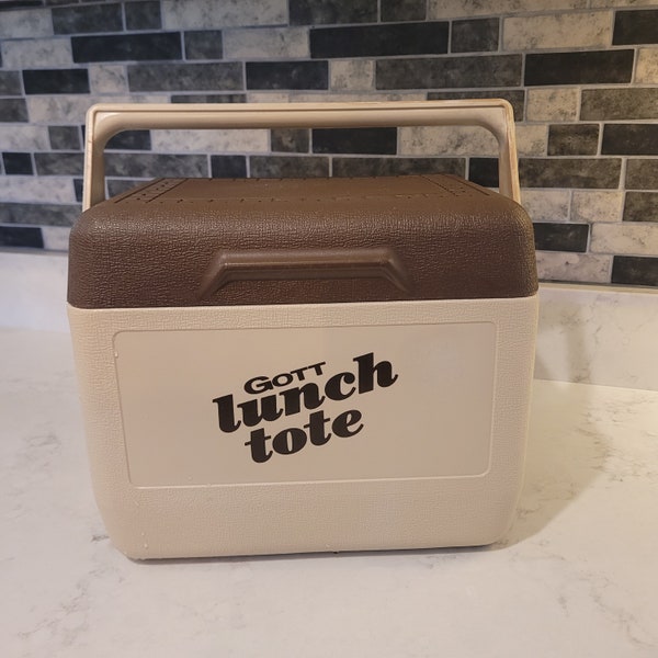 Gott Tote 6 Retro Vintage Personal Cooler Lunchbox Model 1806 Brown Tan Lunch