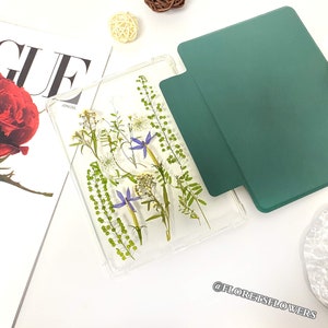 Real pressed flower Kindle case for New Kindle 2024 Paperwhite 12th Gen case,Paperwhite 11th Gen,Kindle Oasis case,Kindle Colorsoft