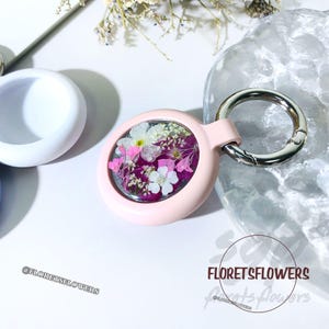 Étui pour airtag en résine rose, fleurs séchées, couleurs personnalisées, housse imperméable pour colliers d'animaux de compagnie, porte-clés, housse de positionneur, cadeaux pour animaux de compagnie