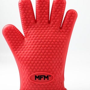 Silicone Cooking Gloves – Heat Resistant Oven Gloves for Your BBQ, Smoker, Fryer & Kitchen.