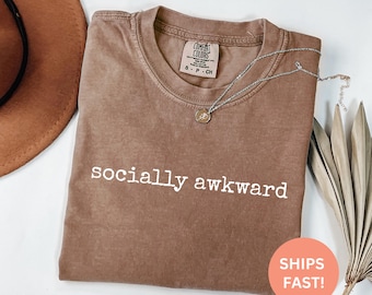 Comfort Colors® sociaal onhandig shirt, grappig introvert T-shirt, grafisch T-shirt, shirt anti-sociale stemming, onhandige humor T-shirt, Gen Z meme T-shirt