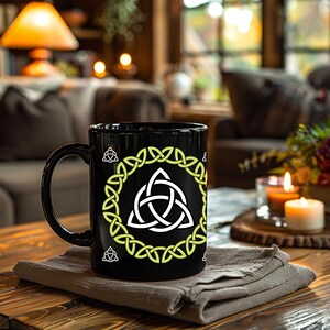 Celtic Knot triquetra black ceramic Mug (11oz), Irish gift ideas, St. Patrick&#39;s Day Teacup, Shamrock Knotwork, Green Leaf mug, cool design