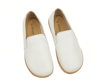 Slip-Ons blancos hechos a mano descalzos con suela de caída cero - Zapatos de tierra de cuero orgánico - Slip-Ons turcos con punta ancha