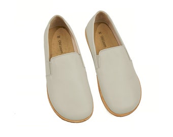 Men's Handmade Leather Barefoot Slip-Ons - Beige Turkish Yemeni Wide Toe Box Loafers - Organic Grounding Shoes - Zero Drop Sole Slip-Ons