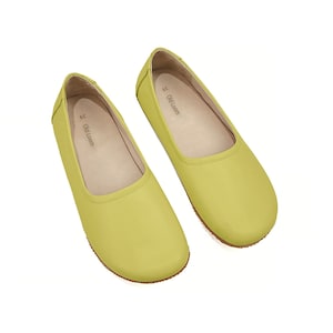 Ballerine piatte giallo limone da donna fatte a mano - Ballerine con suola a goccia zero - Slip-on con punta larga in vera pelle