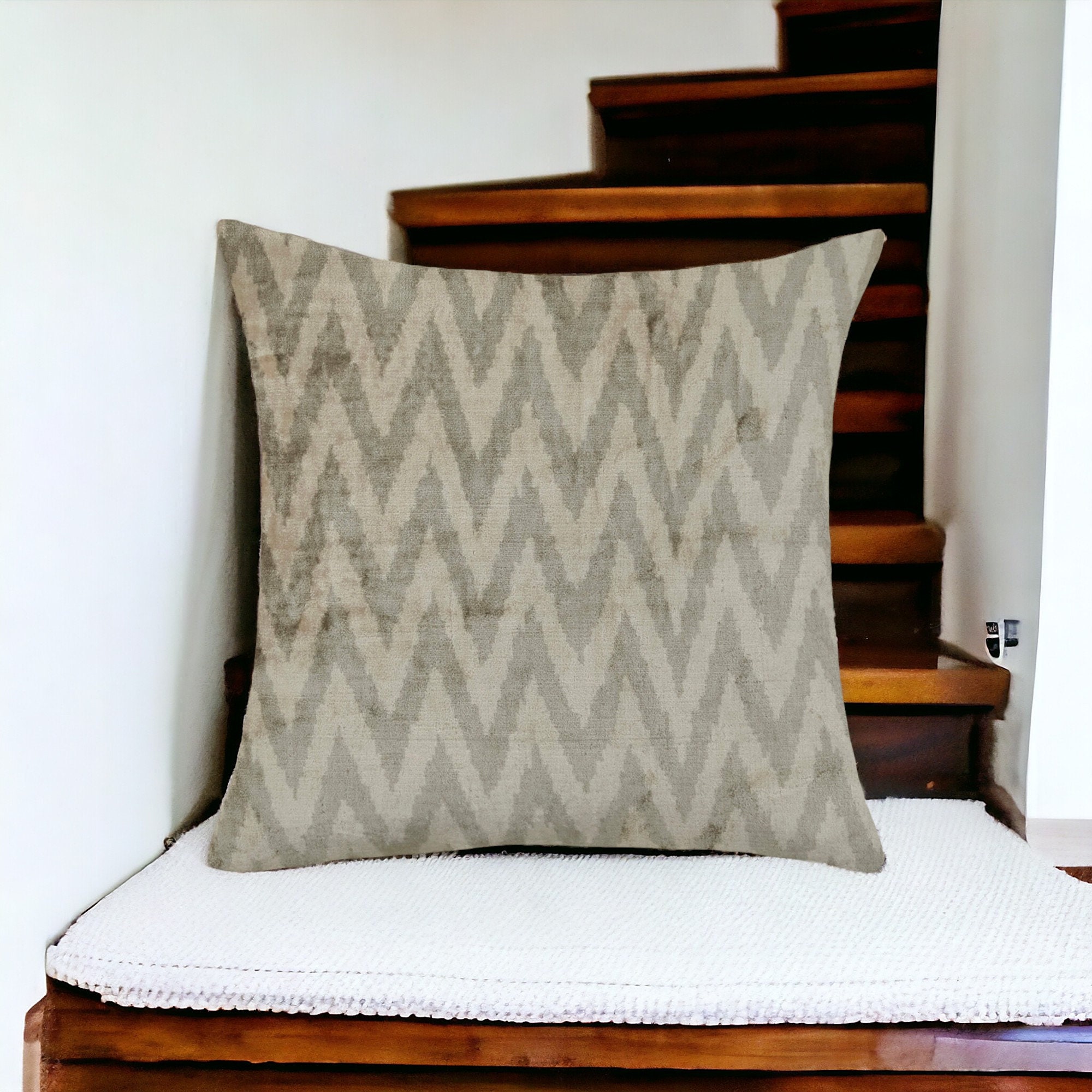 15x15 Pillow, 19x19 Pillow, 23x23 Pillow, Velvet Ikat Cushion, Silk Velvet Cushion Cover