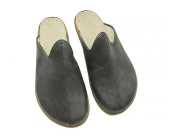 Handmade Wide Toe Leather Slippers: Men's Asphalt Barefoot Shoes