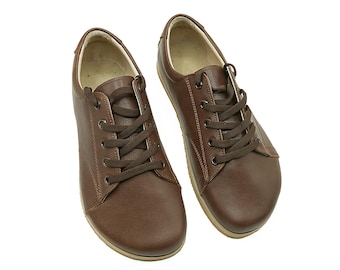 Zapatillas descalzas para mujer: piel marrón oscuro, puntera ancha, caída cero