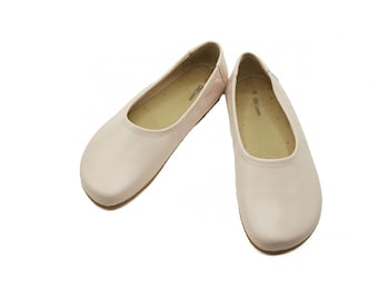 Sapatilhas de balé descalças de couro feitas à mão: sapatos de bico largo e sem queda