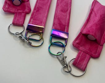 Combo de llavero, pulsera y porta lápiz labial - Rosa