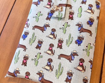 Wenier Dog Book Sleeve, Padded Book Sleeve, Kindle Sleeve, Book Pouch, Kindle Pouch, Book Cover, Custom Book Sleeve, Cute Book Sleeve