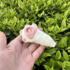 4-Inch Ceramic Cute Cat Claw Pipe Art Women's Pipe Cat Claw Unique and Beautiful Pipe Beautiful Girl Pipe Pink Pipe Mother's Day Gift image 2