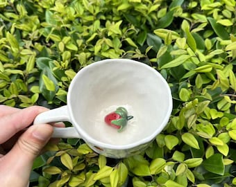 Handmade Strawberry Cute Ceramic Mug,Strawberry Mug,Fruit mug,Ceramic Coffee Mug,Gift for Her, Birthday Gift,Father's Day Gift