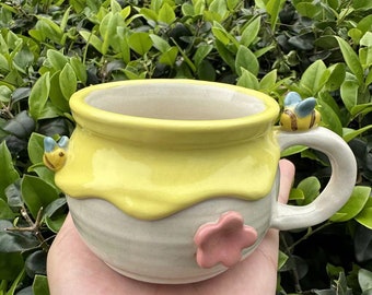 Bee Mug, Pottery Mug, Bee Coffee Mug, Honeycomb Mug, Honeybee Mug Teacher Gift, Gardening Mug, Mother's Day gift, Father's Day gift