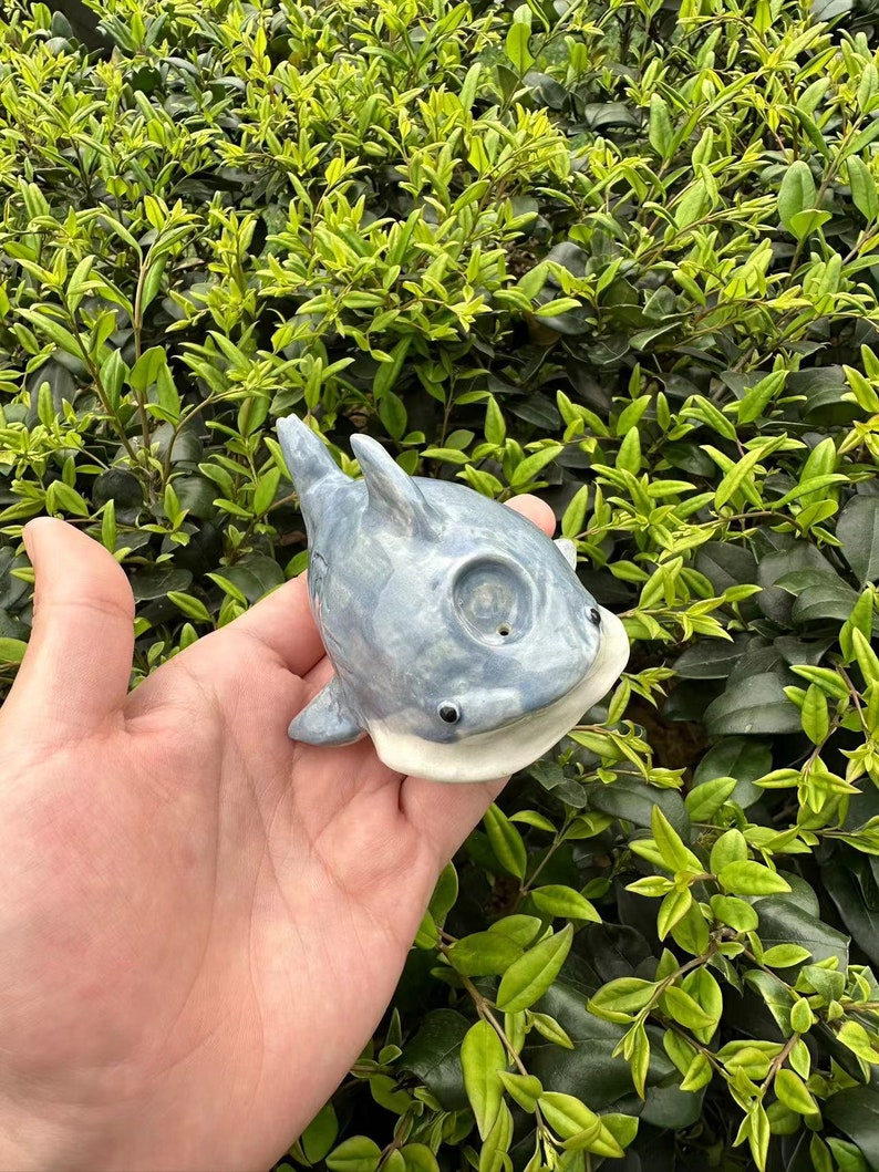 Cute Shark Ceramic Girl Bowl, Shark Pipe, Pipe From The Sea, Artistic Lady Pipe, Unique Gift, Gift From The Sea, Mother's Day Gift image 4