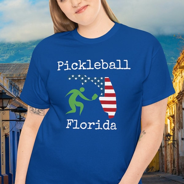 Pickleball Florida Unisex T-shirt. Gift for pickle warriors who live and love Florida. American flag graphic. Guy and Gal tee. Ace apparel.