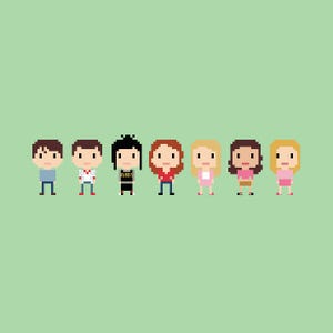 Può includere: Illustrazione pixelata di sette personaggi dei cartoni animati con vari acconciature e abiti. Le figure sono disposte in fila su uno sfondo verde chiaro. I personaggi indossano camicie, vestiti e pantaloni di diversi colori.