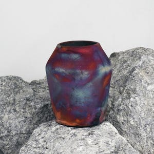 Hoseki raku pottery clay vase
