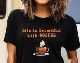 Das Leben ist voller Kaffee | Kaffeemenschen | Kaffee Tshirt | Kaffee Zitate | Tshirt für Kaffeeliebhaber | Kaffee ist Leben | Kaffeetrinker