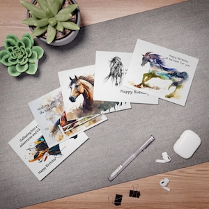 Cartes d'anniversaire cheval bohème Conception équine Jeu de notes en papier artistique Cadeau équestre Style art cheval dessin Illustration animale Salutation vierge
