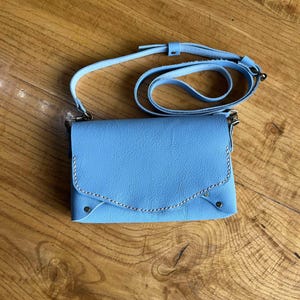 Clutch de cuero cosido a mano, hecho a mano, bolso