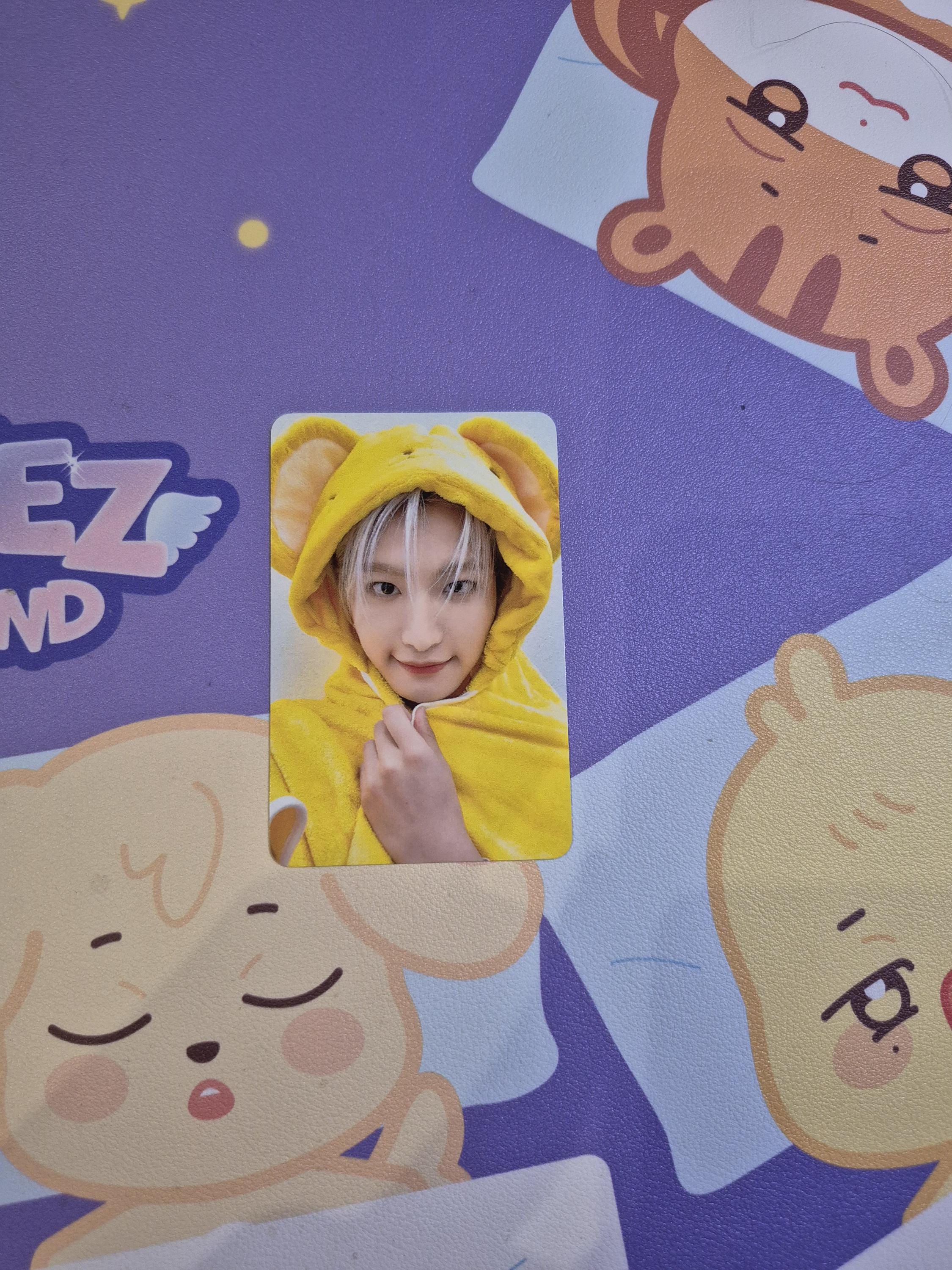 Seonghwa hellolive, Ateez official photocard, exclusive cards, pobs, Seonghwa, Hongjoong, Yunho, Yeosang, San, Mingi, Wooyoung, Jongho
