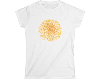 Camiseta suave con estampado floral brillante para mujer