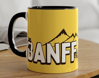 Taza de café Banff Baby Bear: Aventura en la naturaleza canadiense, 325 ml