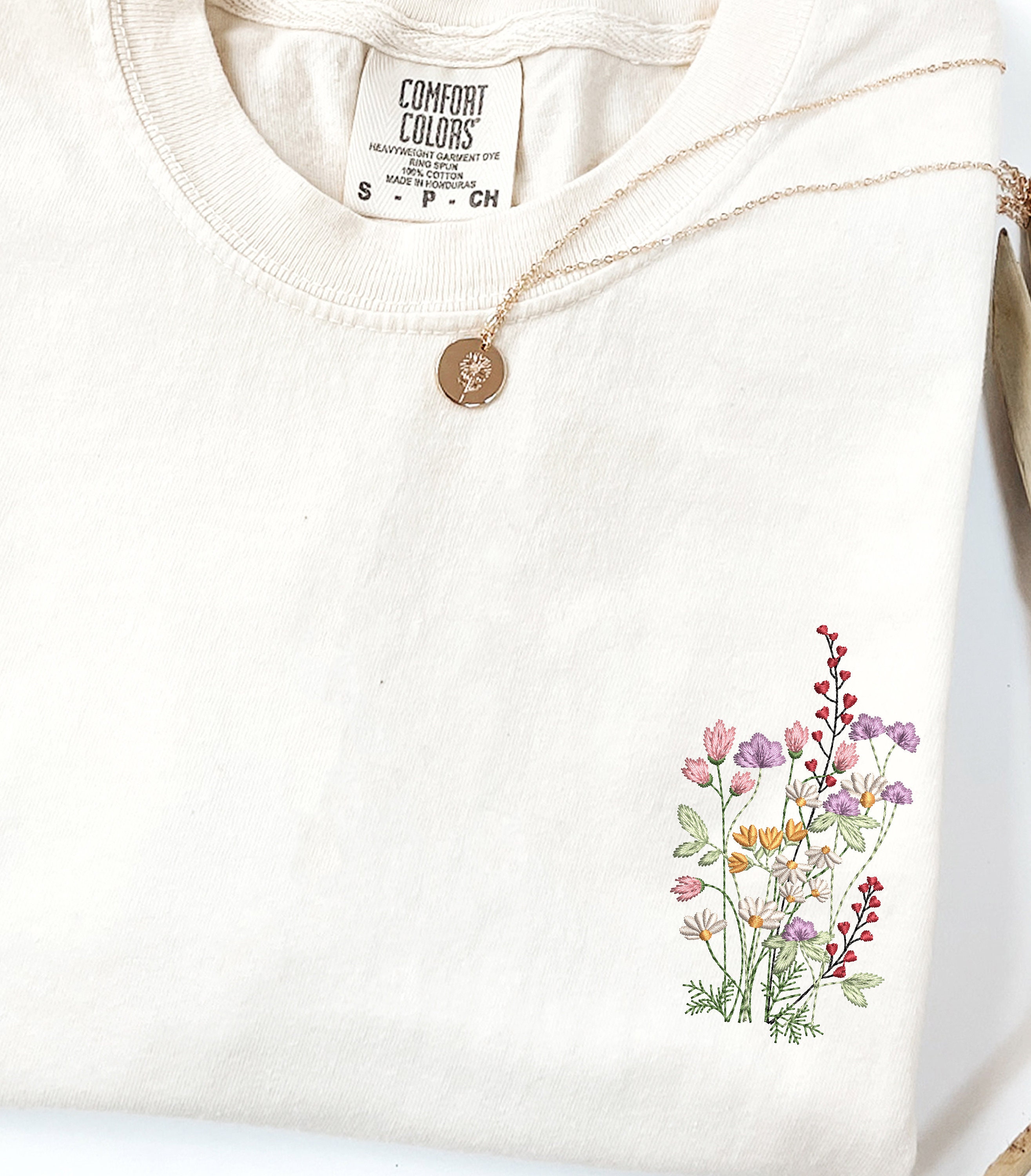 【GRAVER】flower dot embroidery white clip overfit shirt MUSINSA | GRAVER [UNISEX] Flower dot embroidery overfit