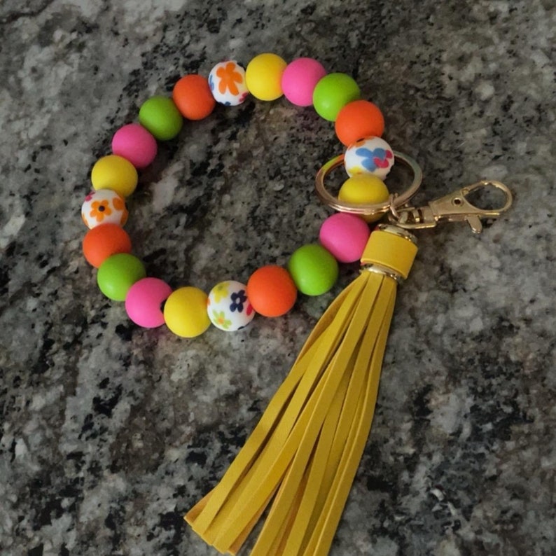 Spring Fling Silicone Bead Wristlet Keychain - Etsy