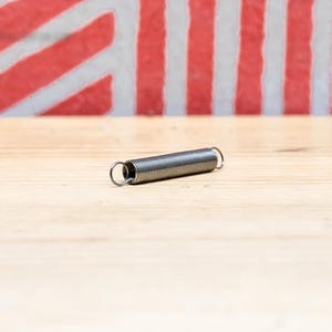 ORIGINAL OLIVETTI Gebrauchte Hakenfeder Tasten/Mechanik Für Lettera 32 Valentine und Viele Andere Schreibmaschinen von Olivetti - Olivetti Spare Part