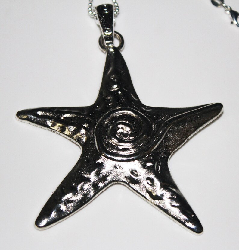 Hammered Starfish Pendant Necklace – Silver Plated, 18 Inch Chain - Etsy