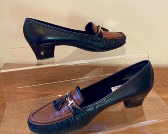 Vintage Barkers of England Brogues: Blue Tan Tassel Heeled Loafers, UK Size 7-7.5
